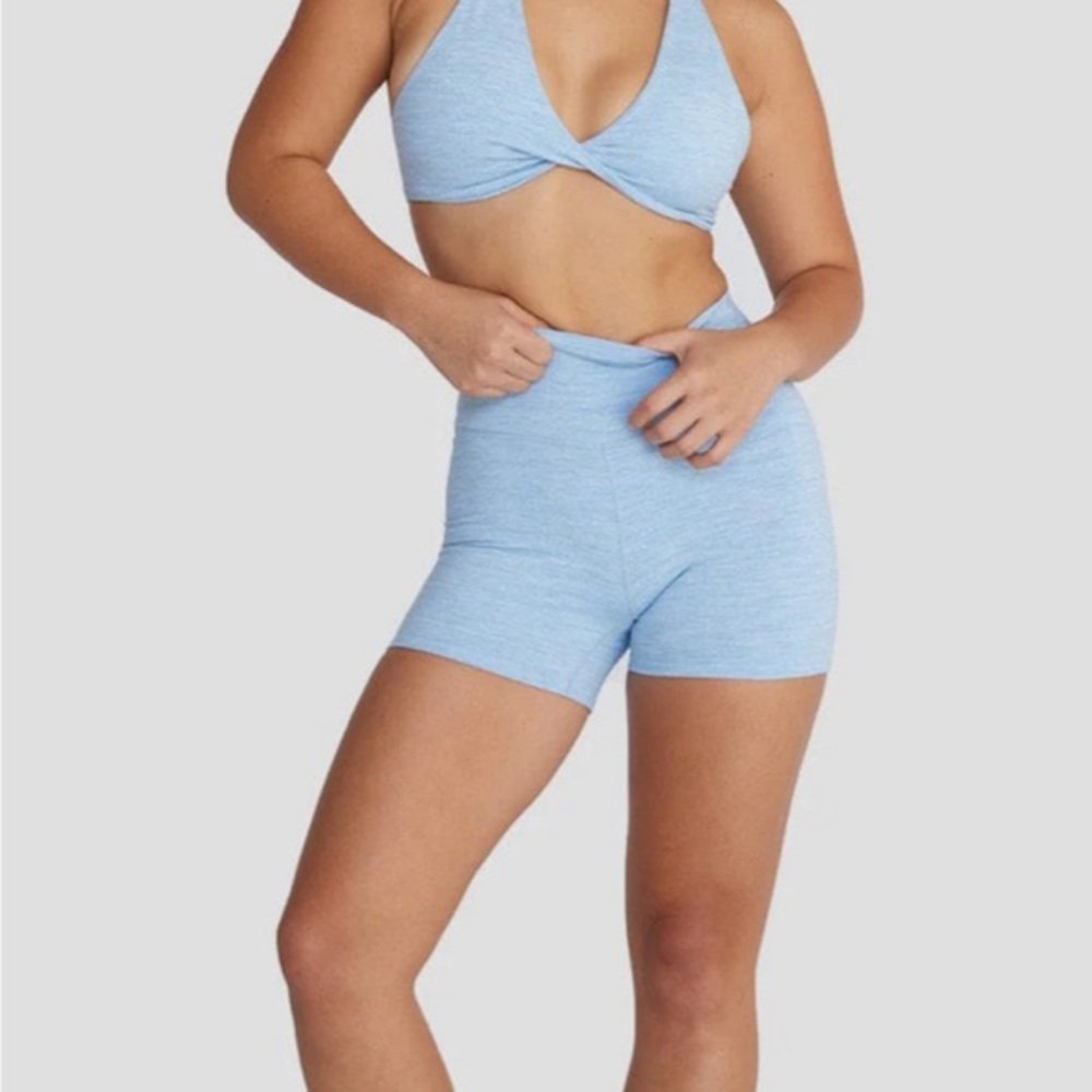 Crop shop boutique set